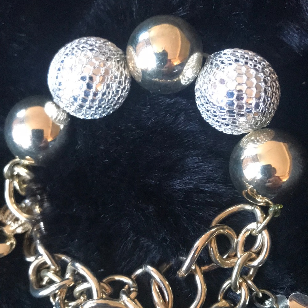 Braclet - Picture 3 of 3